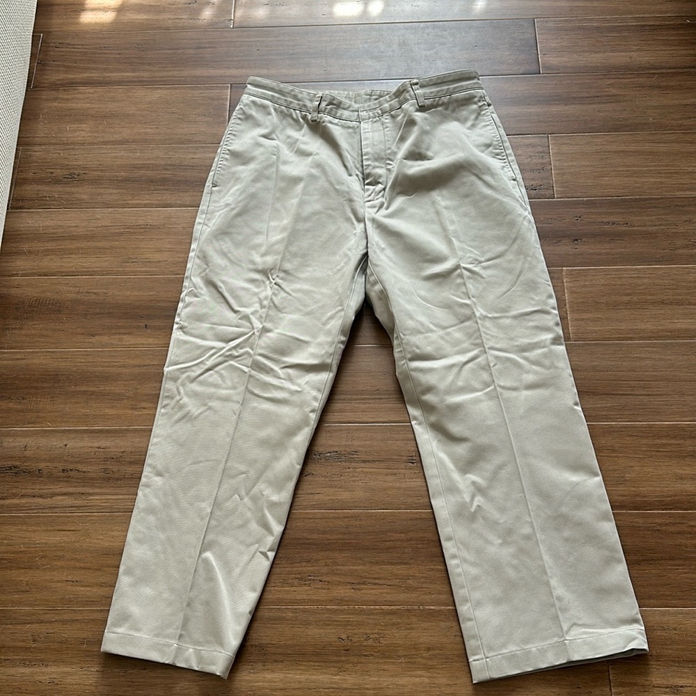 34x30 vineyard vines club pants